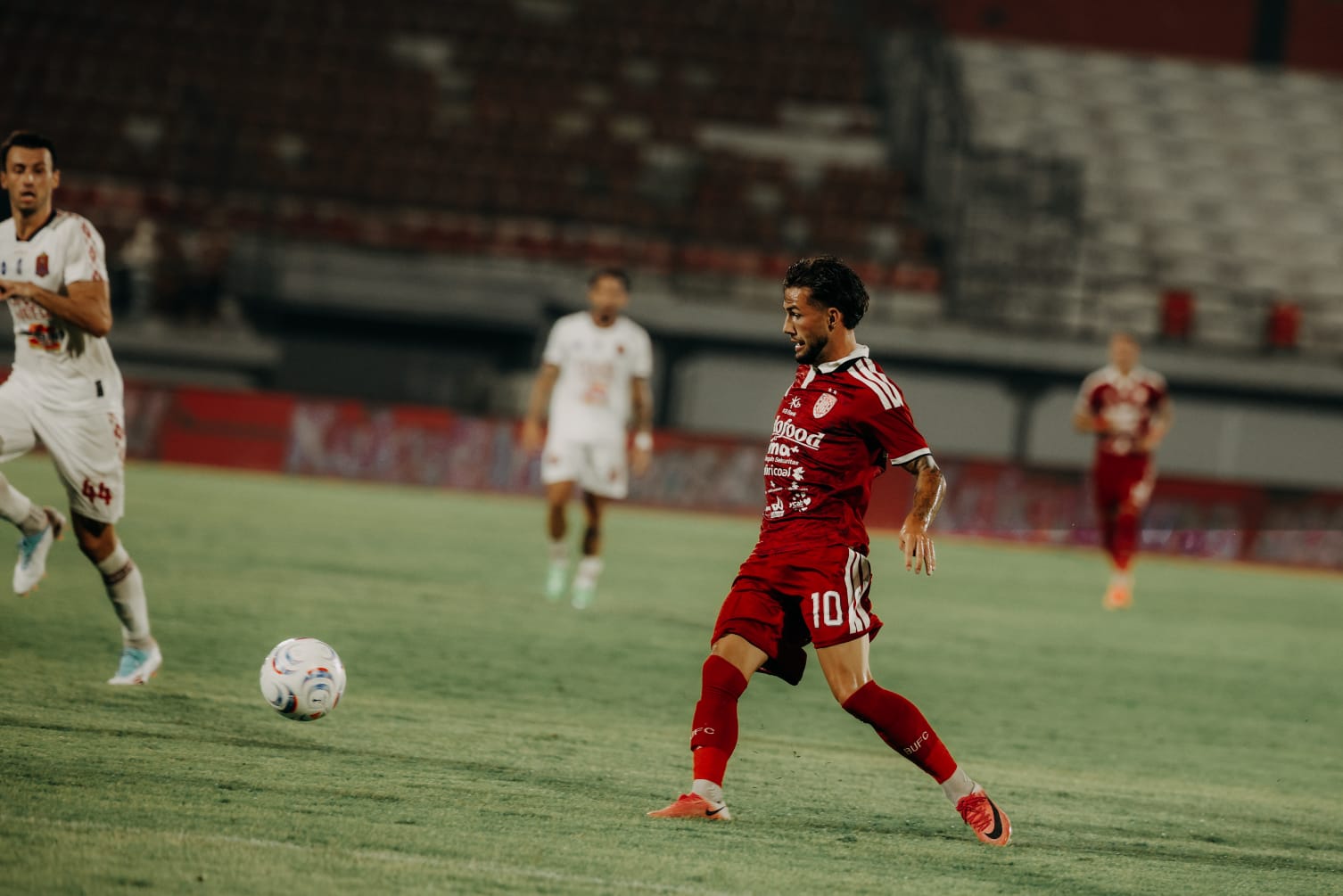 Foto asli berita debut kandang Jay Herdman